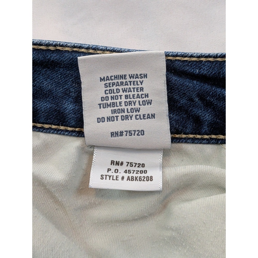 BKE Stella Low Rise Bootcut Jeans Distressed Medium Wash Blue Womens 27 x 29 1/2 - Picture 12 of 12